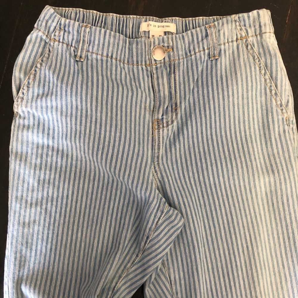 Striped blue jeans. Size XS